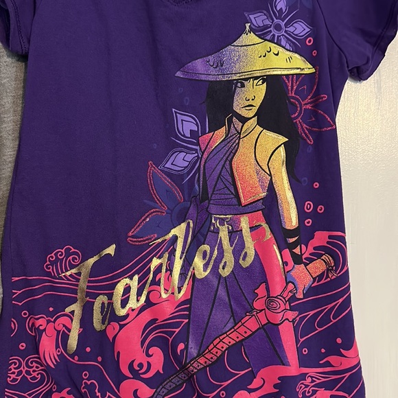 Raya and the last dragon sweatshirt size 5/6 , tee size 7/8 - Picture 3 of 3